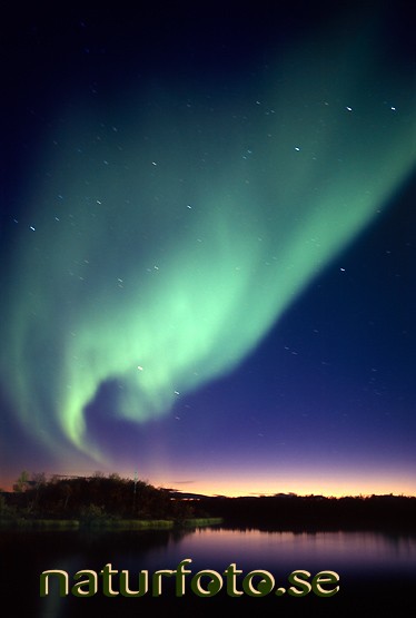 Norrsken - northern lights
aurora borealis, idijoki mertaj�rvi lappland  