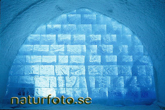 V�gg i ishotellet
icehotel, jukkasj�rvi lappland  